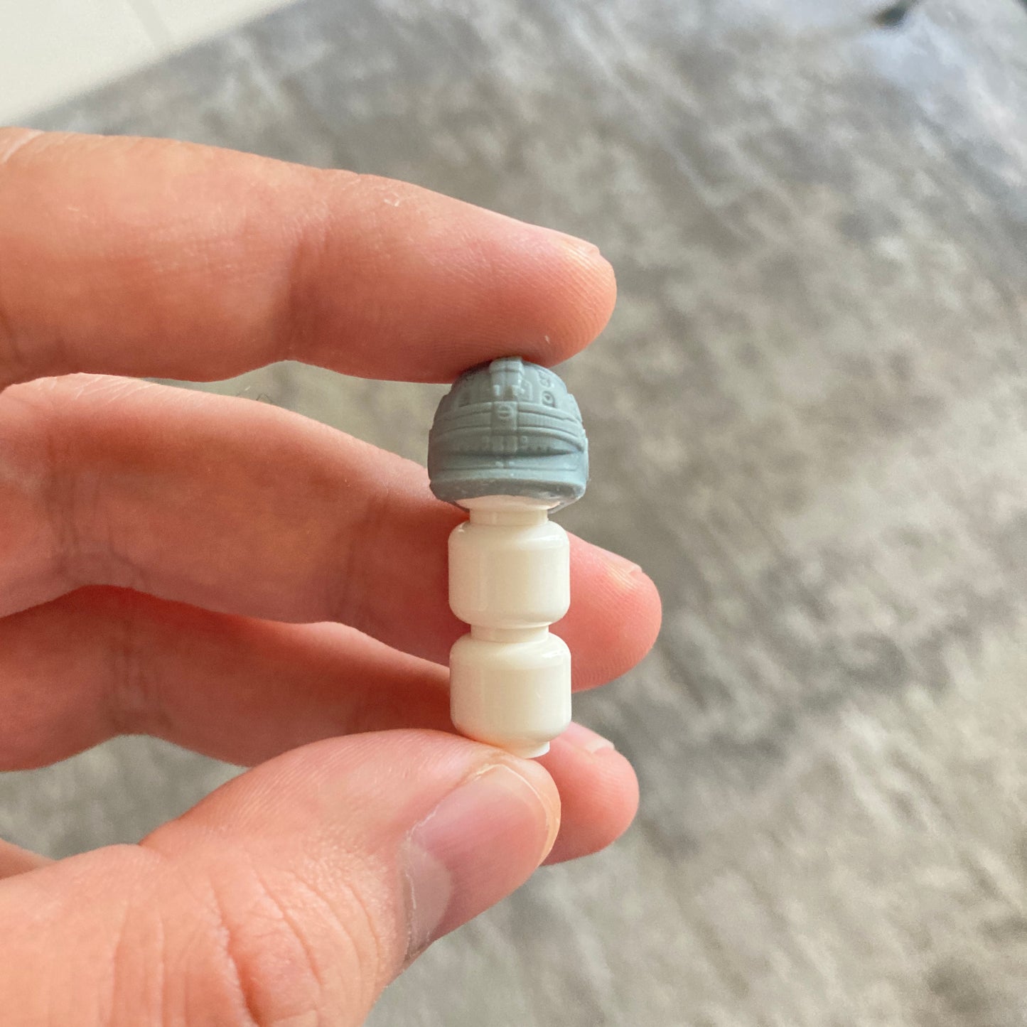 Gears soldier helmet - Titanic Bricks