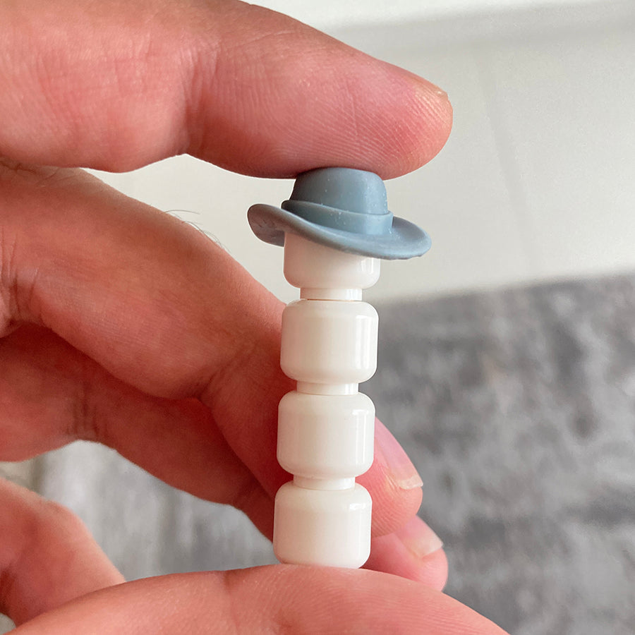 cowboy hat - Titanic Bricks