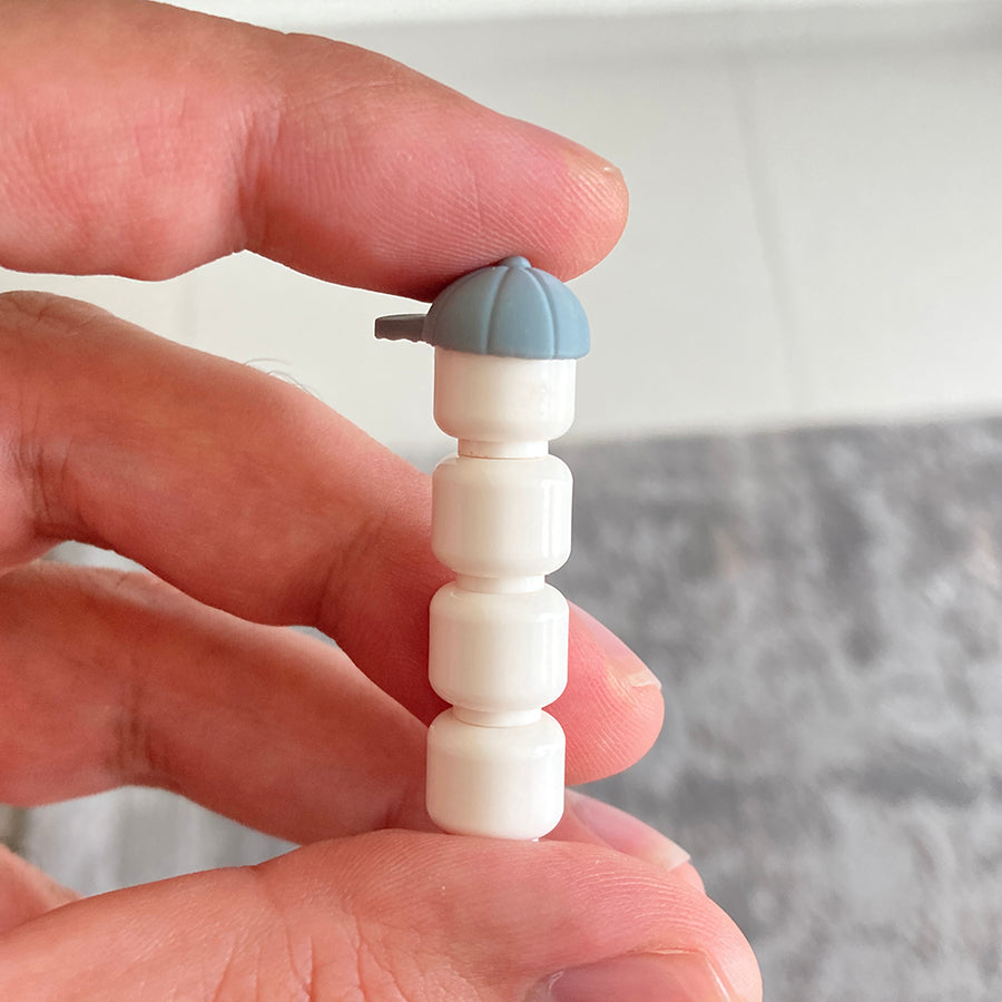 cap - Titanic Bricks