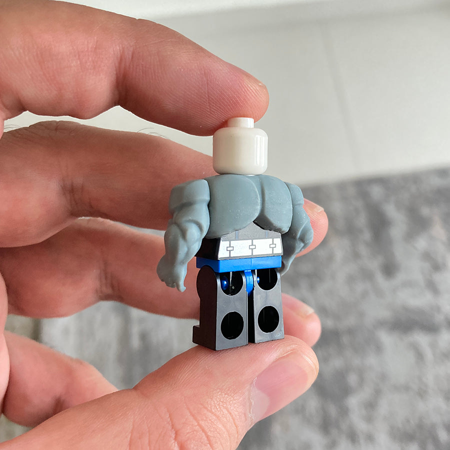 midfig arms(torso not included) - Titanic Bricks