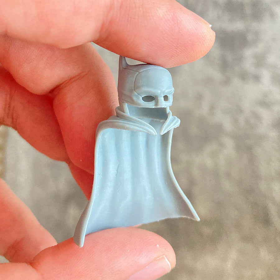 Bat warrior cape and cowl - Titanic Bricks