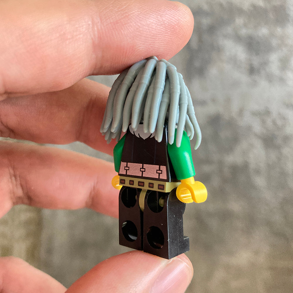 Hunter head - Titanic Bricks