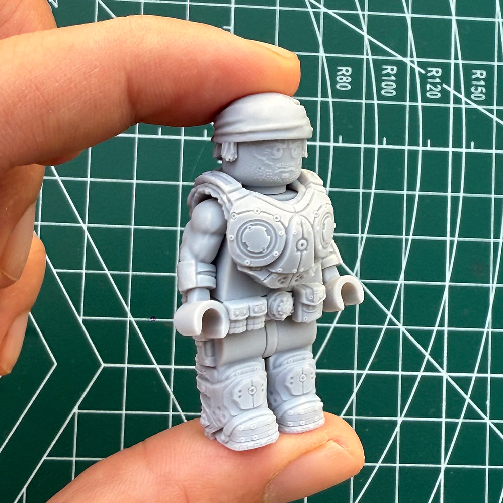 Marcus Fenix Custom lego Minifigure Gears of War 3 quarter View